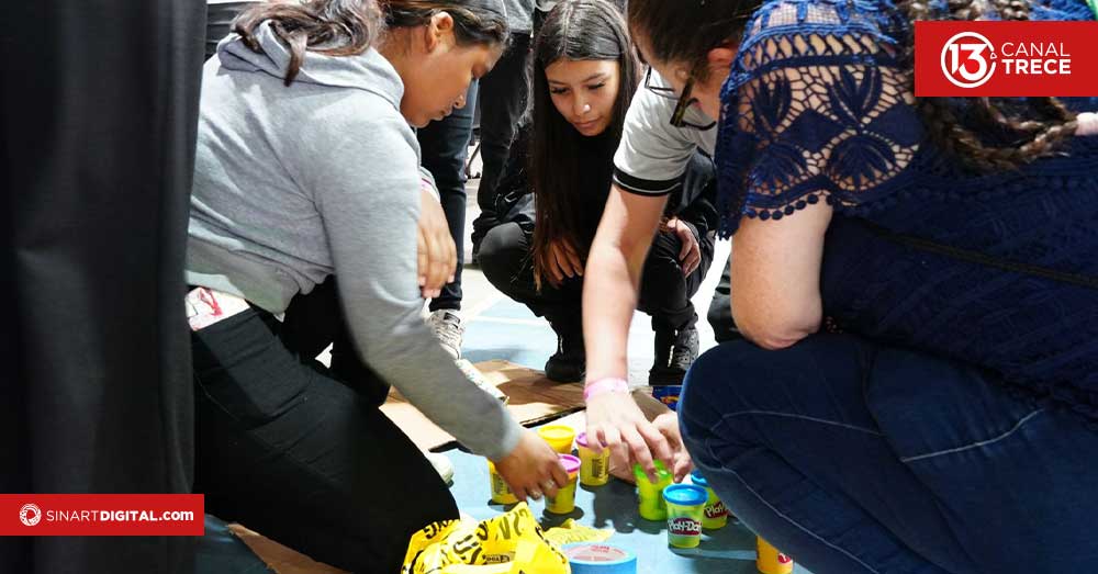 Colegiales obtienen medallas y menciones de honor en Olimpiadas de Física
