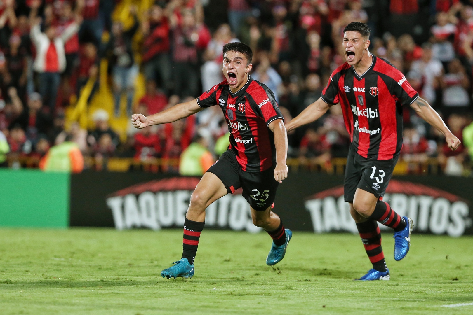 Alajuelense termina con marca perfecta y ahora espera