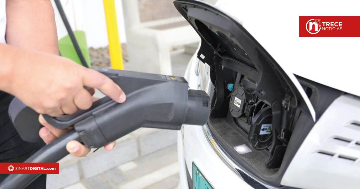 CNFL abre nuevo centro de carga para vehículos eléctricos en Anonos