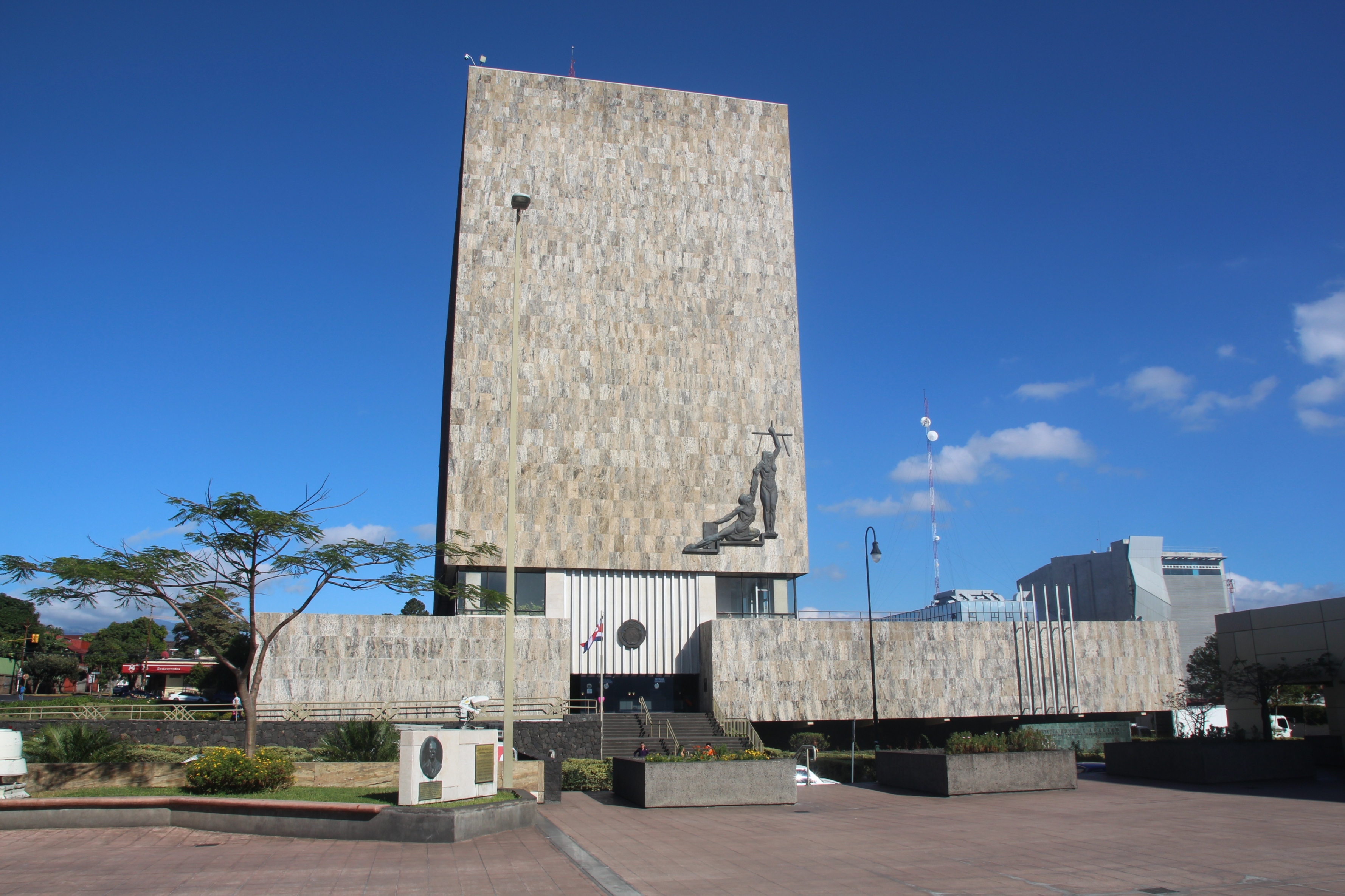Corte se niega a enviar nueva lista de suplentes para la Sala IV