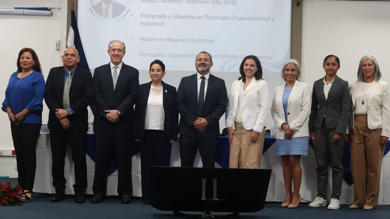 Henry Núñez hace oficial su papeleta para presidencia del CON