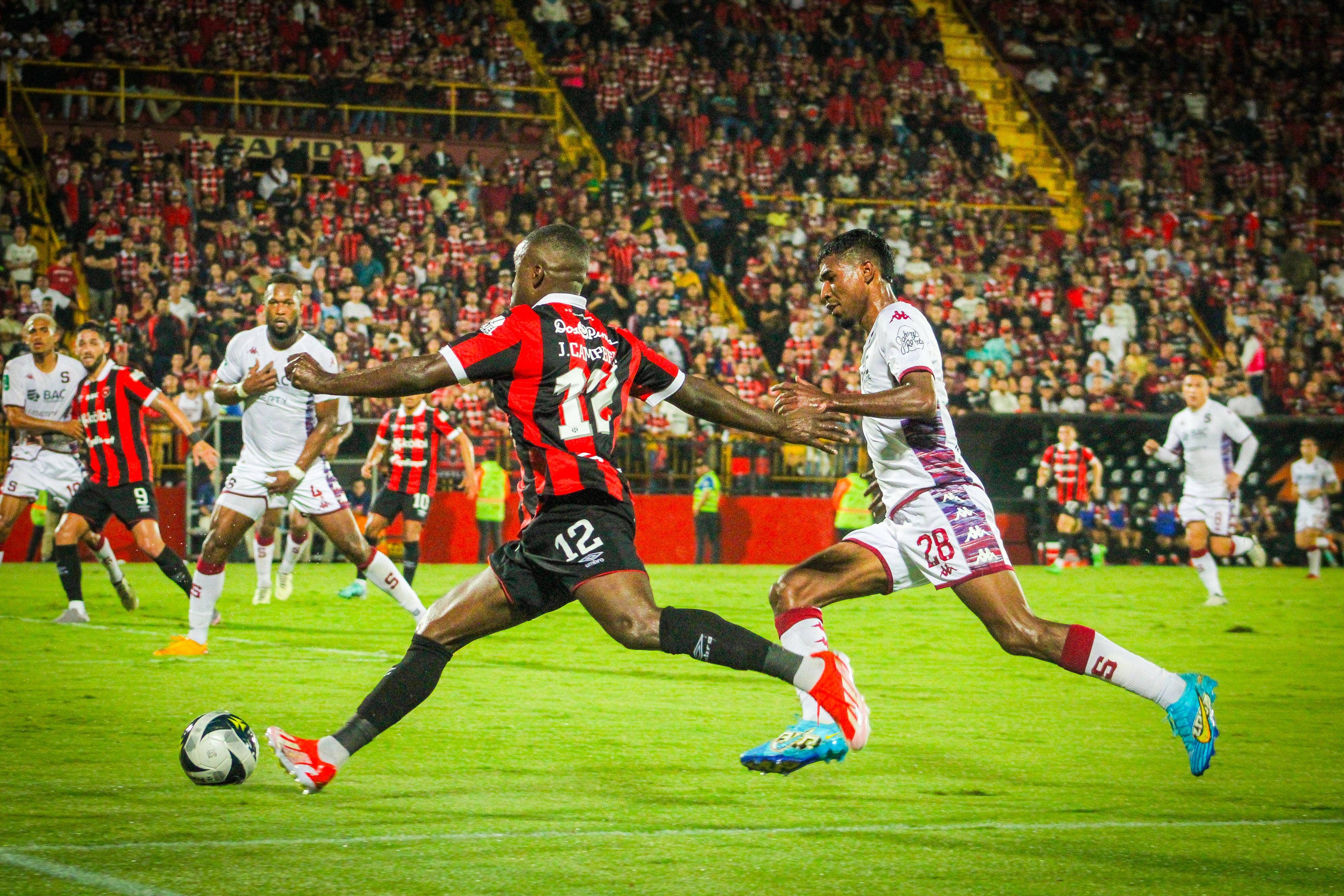 Todo sigue igual, el campeonato continuará con su misma fórmula