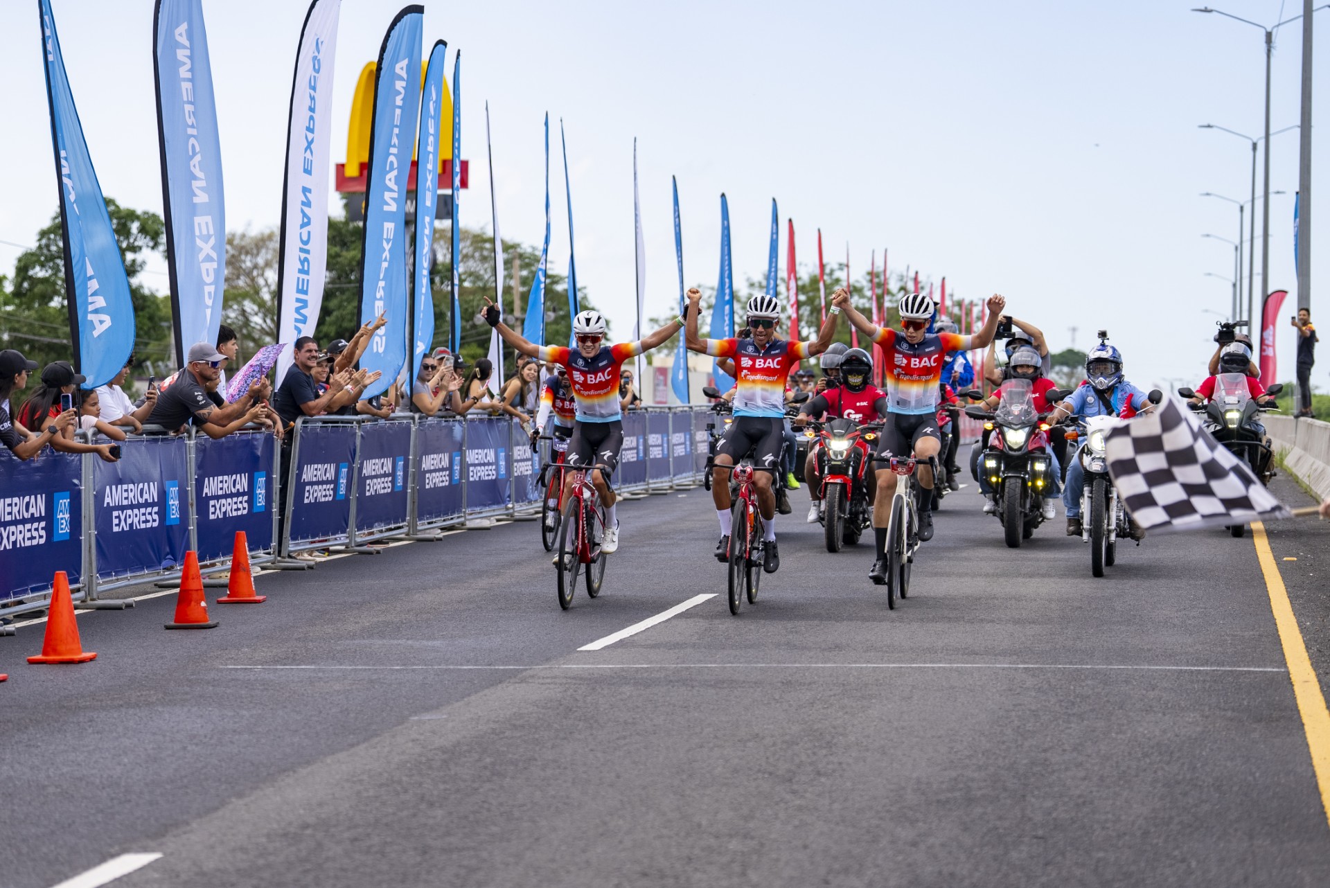 Pablo Mudarra y Dixiana Quesada se dejaron el Gran Fondo Guanacaste