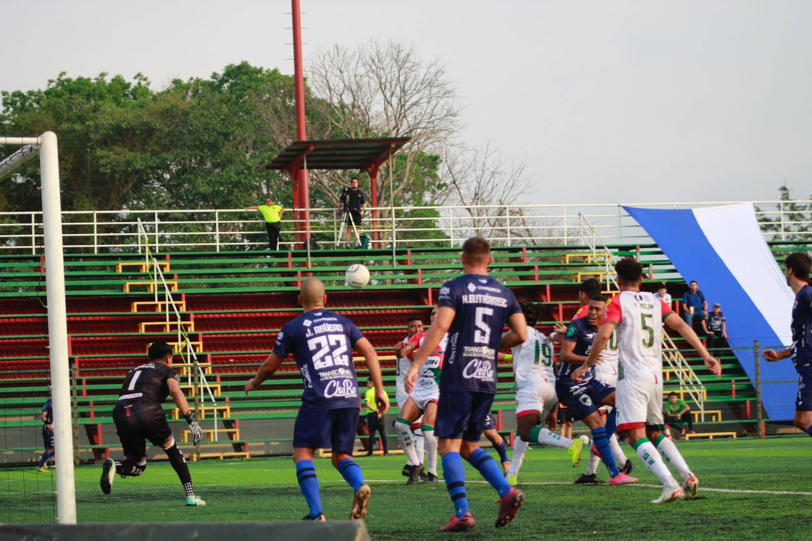 Municipal Grecia será el equipo 32 en descender de primera división en la historia