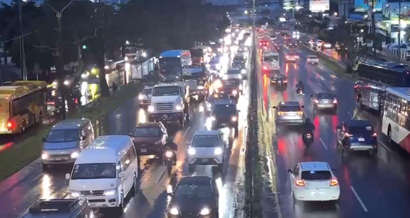 Jueves de alta humedad y tormentas eléctricas en gran parte del país
