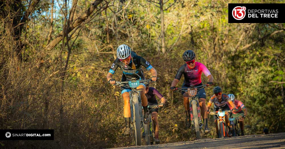 Apasionadas por el ciclismo tomaron Guanacaste