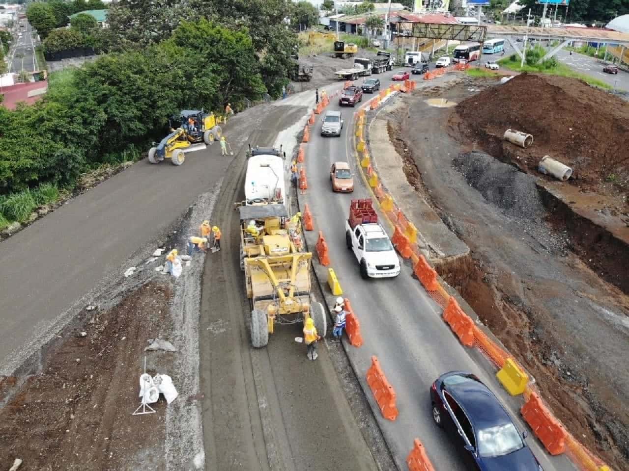 Obras viales en La Galera obligan a cerrar paso este viernes