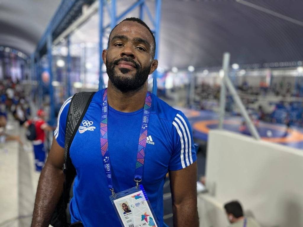 Luchador tico Maxwell Lacey buscará su boleto a Juegos Olímpicos en Acapulco