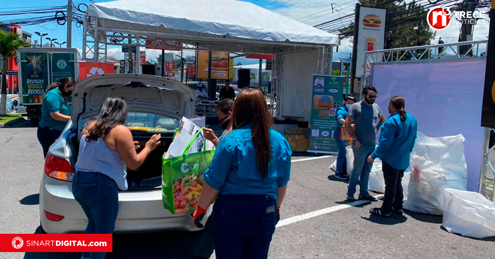 McDonald’s realizó jornada de reciclaje en escuelas de Curridabat y Montes de Oca