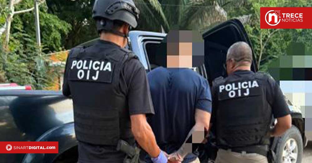Tres policías  detenidos por supuesto robo de ₡2 millones y armas 