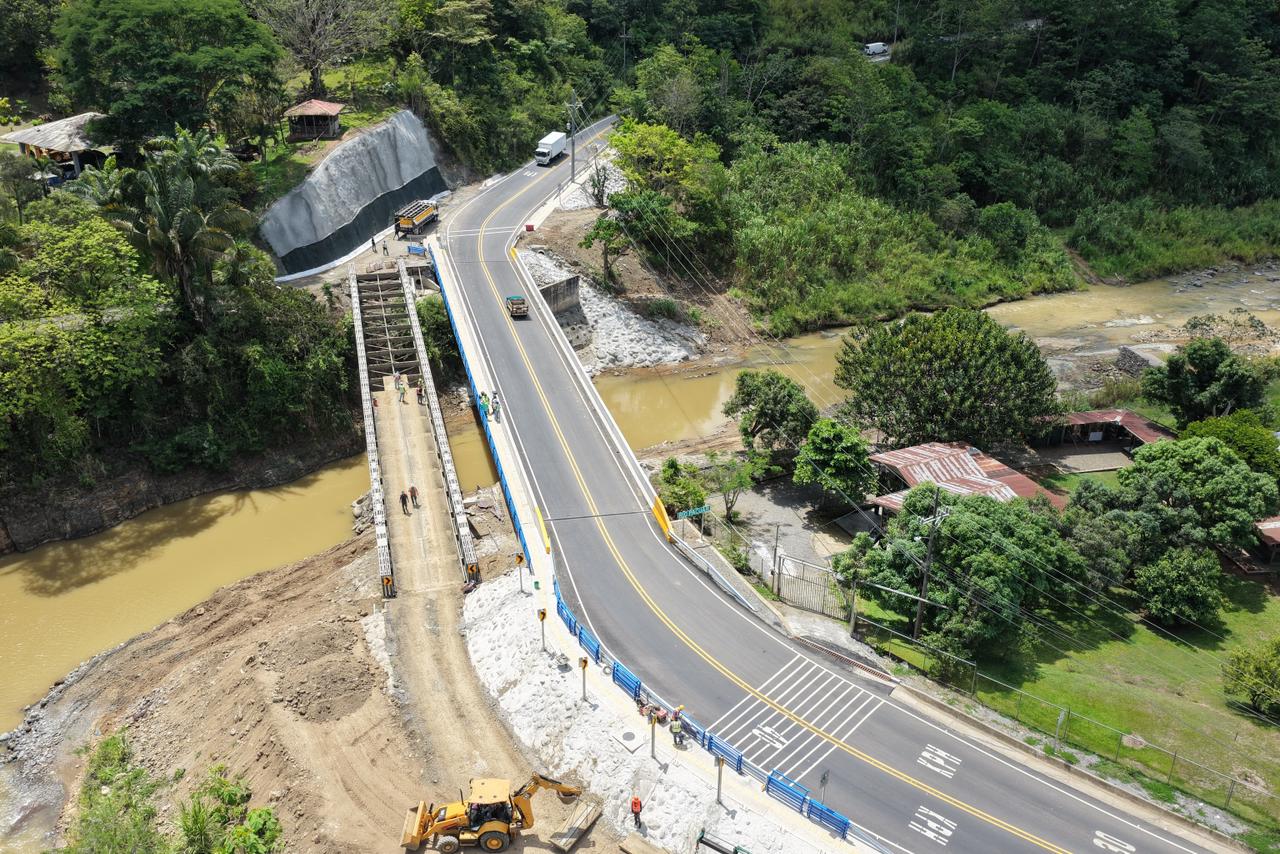 MOPT retirará antiguo puente modular en Pacuar este jueves por la noche