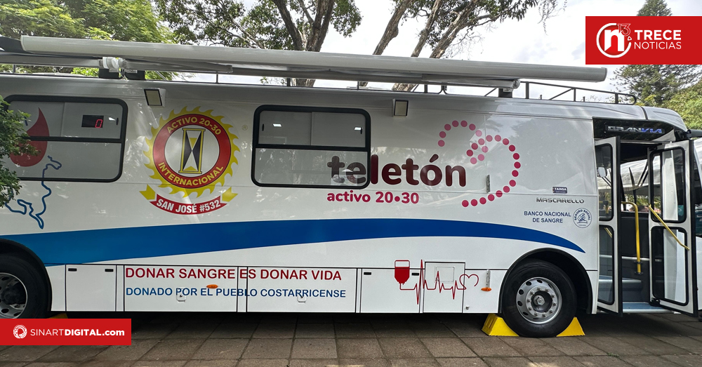 CCSS recibe primera unidad móvil para donación de sangre en Costa Rica