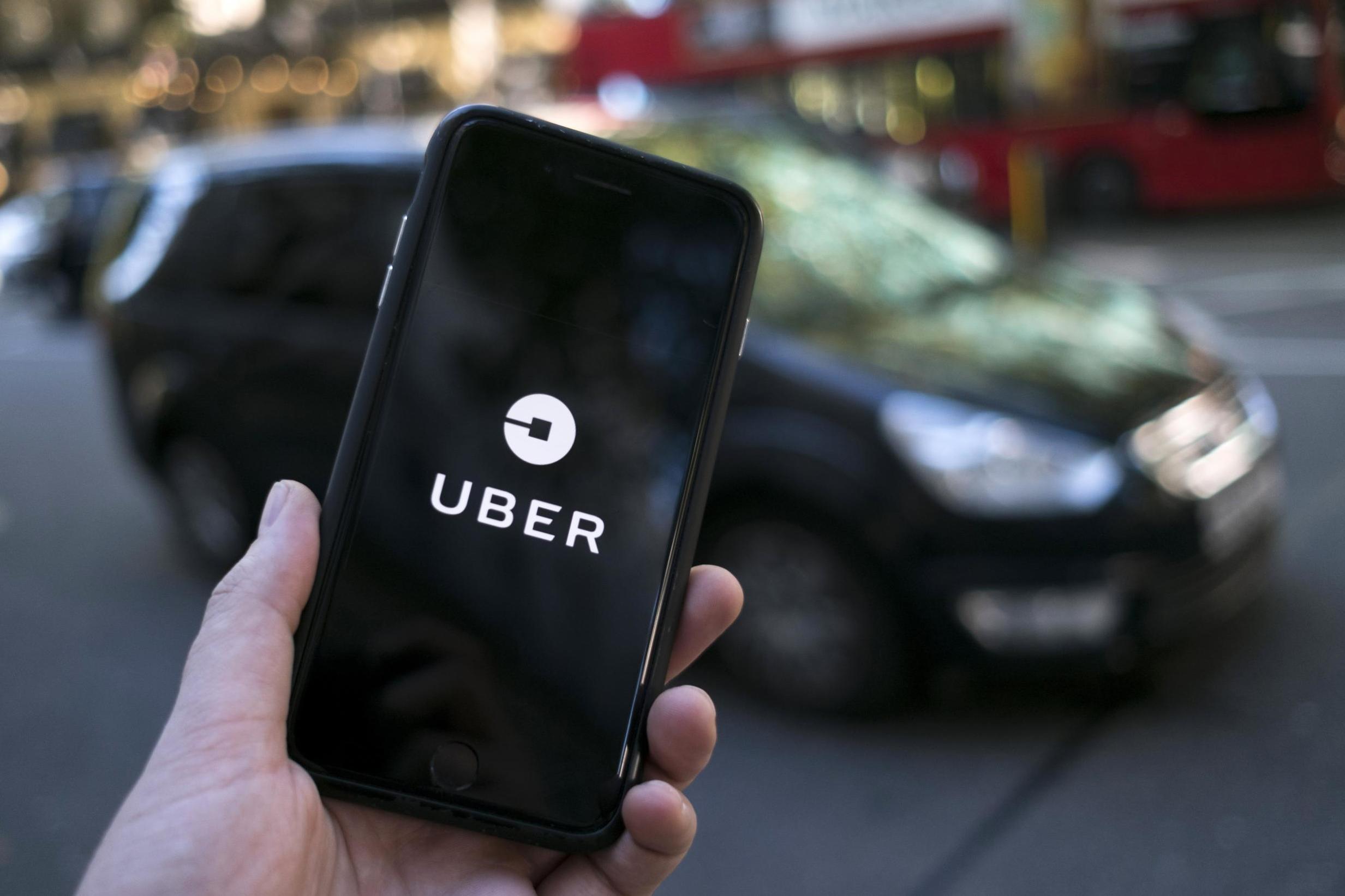 Uber recibe críticas en redes sociales por decadencia del servicio 