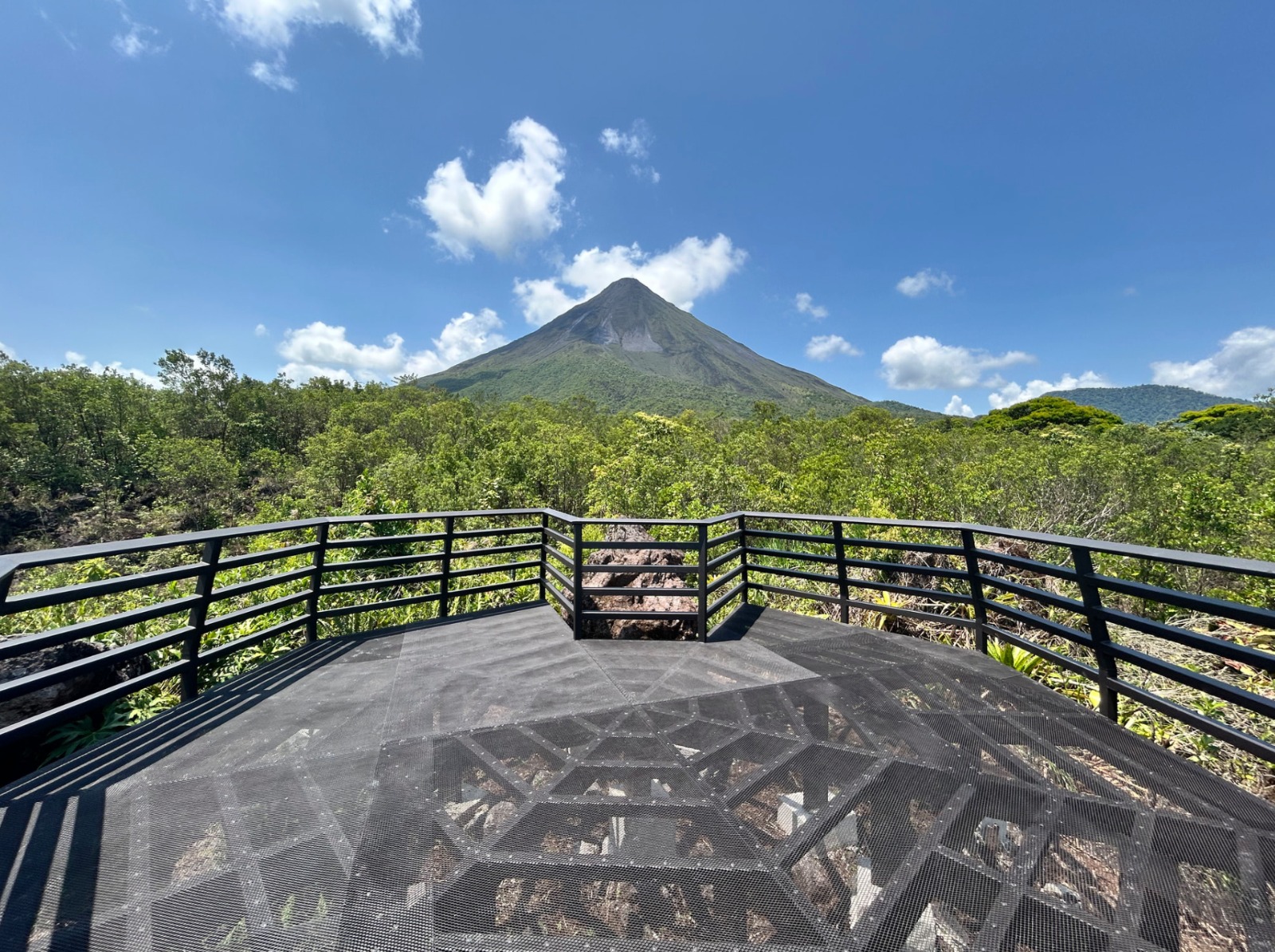 Nuevo mirador 360º en Parque Nacional Volcán Arenal cautivará a turistas