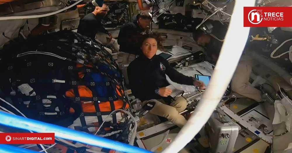 Los astronautas de Artemis II se convierten en los humanos que viajaron más lejos de la Tierra