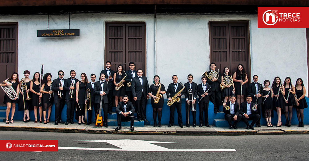 Desamparados celebra su cantonato con música de gala