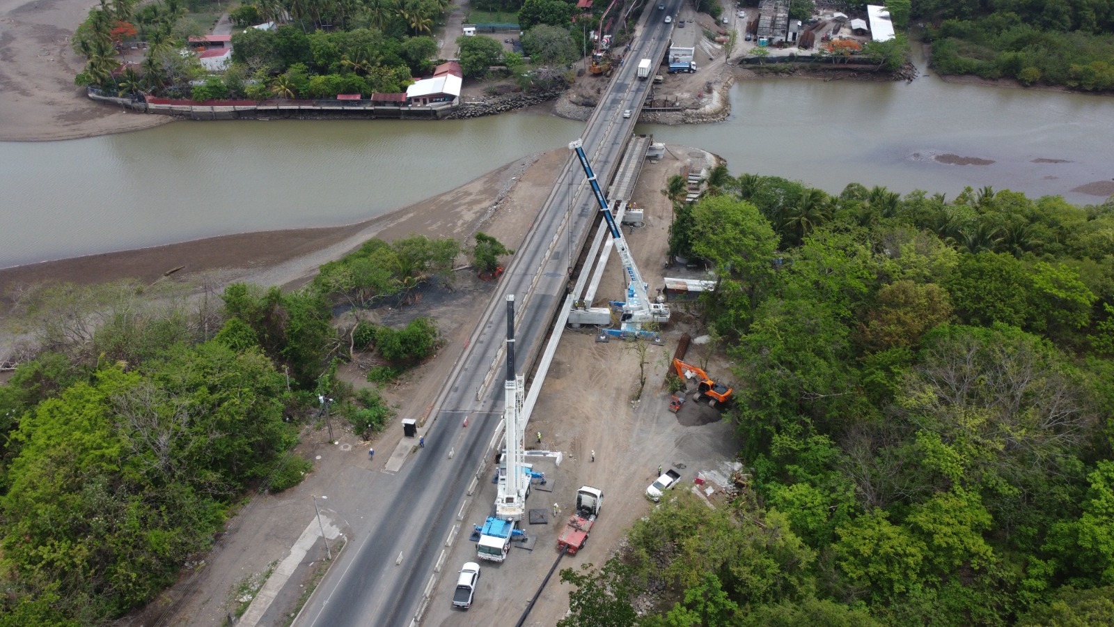 Puente sobre Río Barranca tendrá paso regulado este viernes