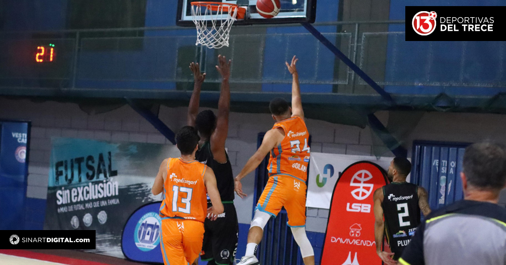 Baloncesto de estrellas en el Gimnasio Nacional