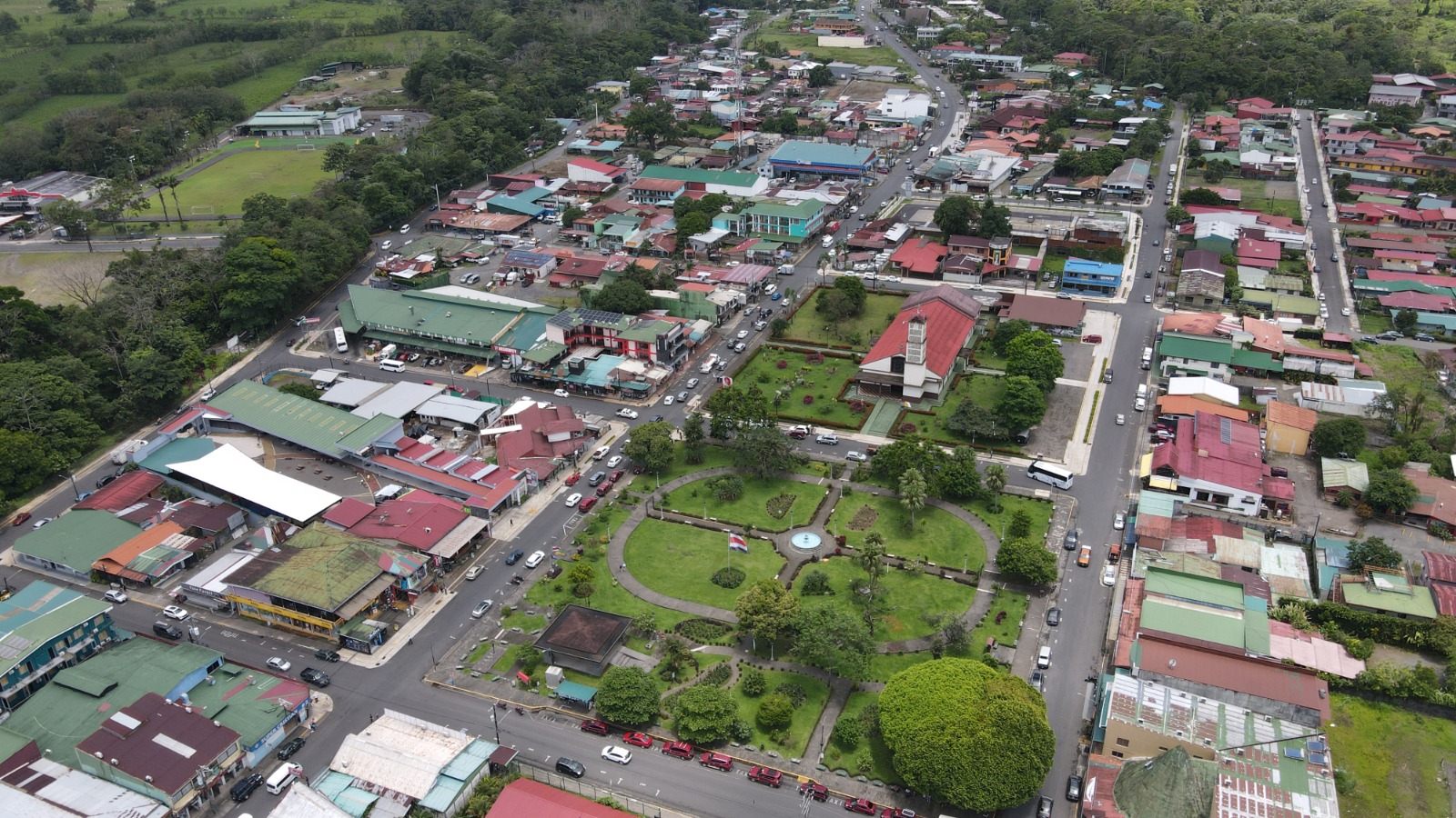 La Fortuna instala cámaras con inteligencia artificial para reforzar seguridad y reducir delitos