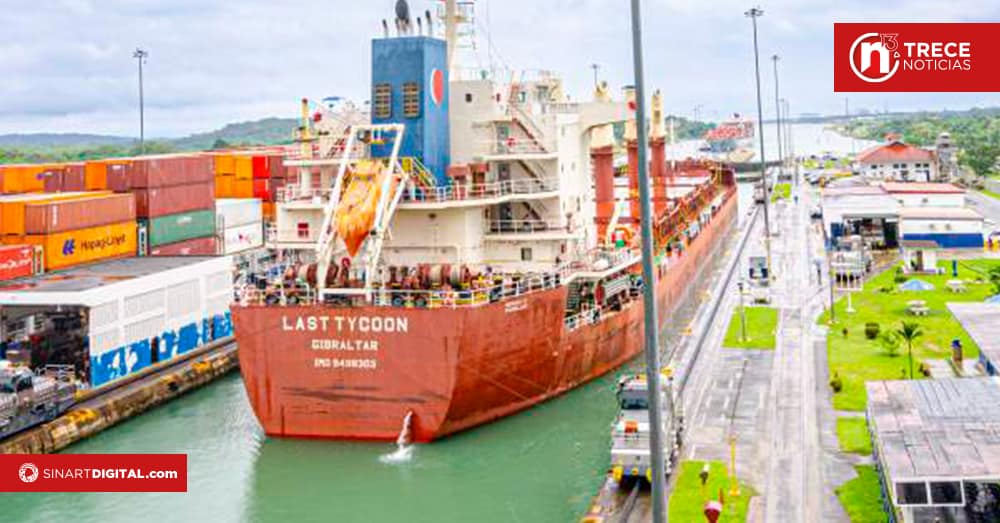Crece el tránsito de buques en canal de Panamá pese a aranceles de Trump 