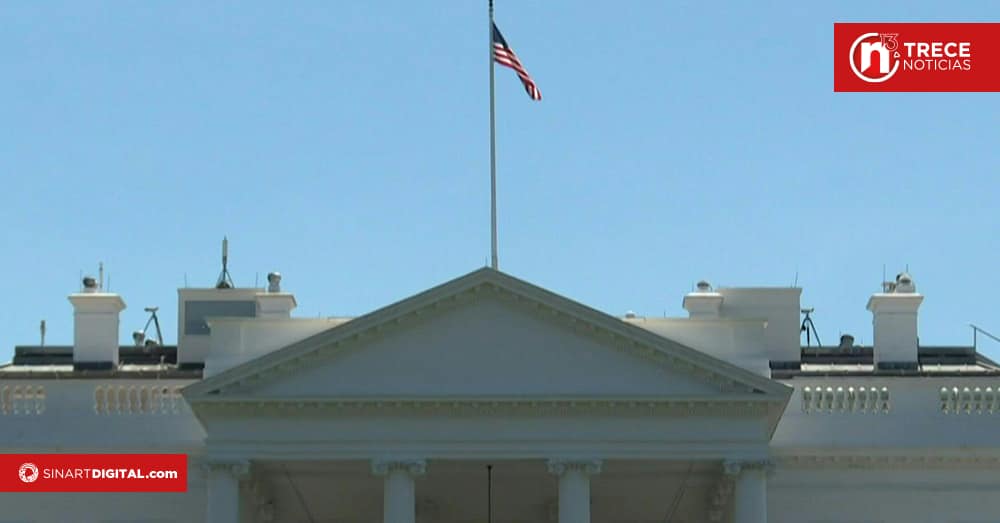 Trump usa el cierre del gobierno para amenazar con despidos permanentes 