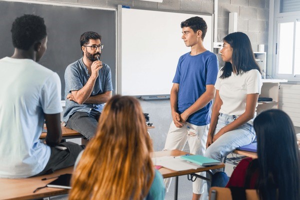 Charla gratuita para educadores busca potenciar la Salud Cognitiva