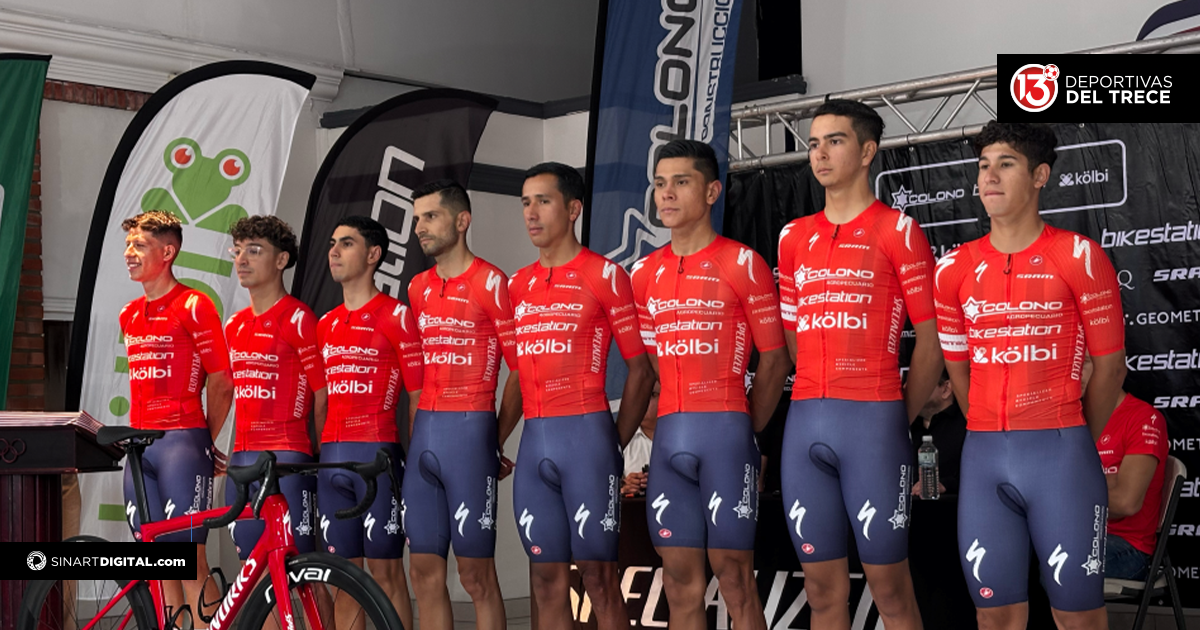 Colono listo para entrar a escena