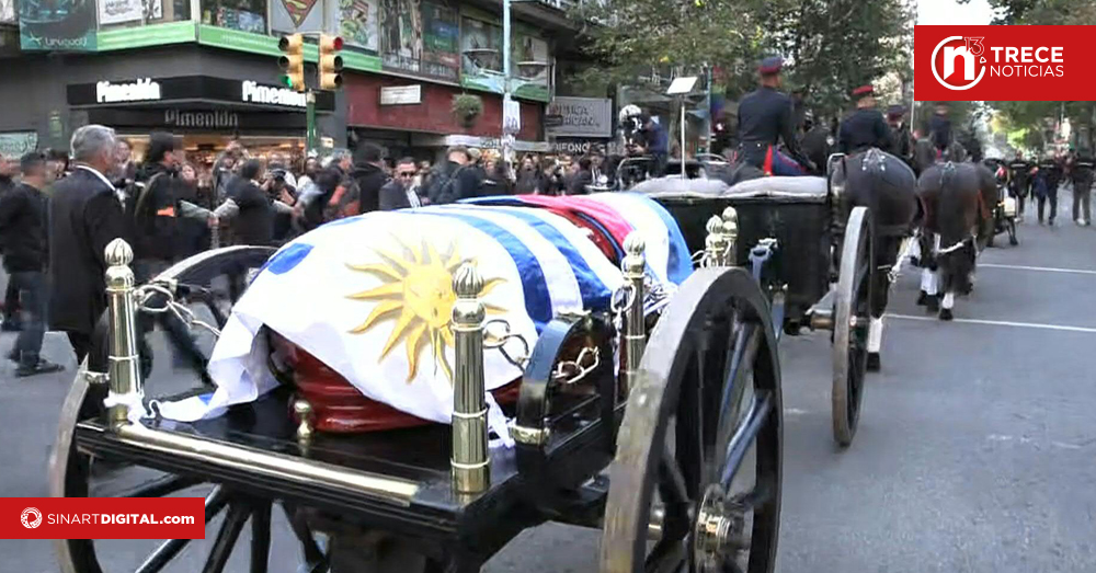 Uruguay despide al popular expresidente 