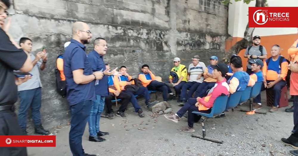 Trabajadores municipales de Puntarenas piden diálogo para restitución de derechos