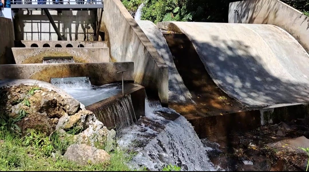 Productores de Poás de Alajuela cuentan con un modelo único de ingeniería hidráulica