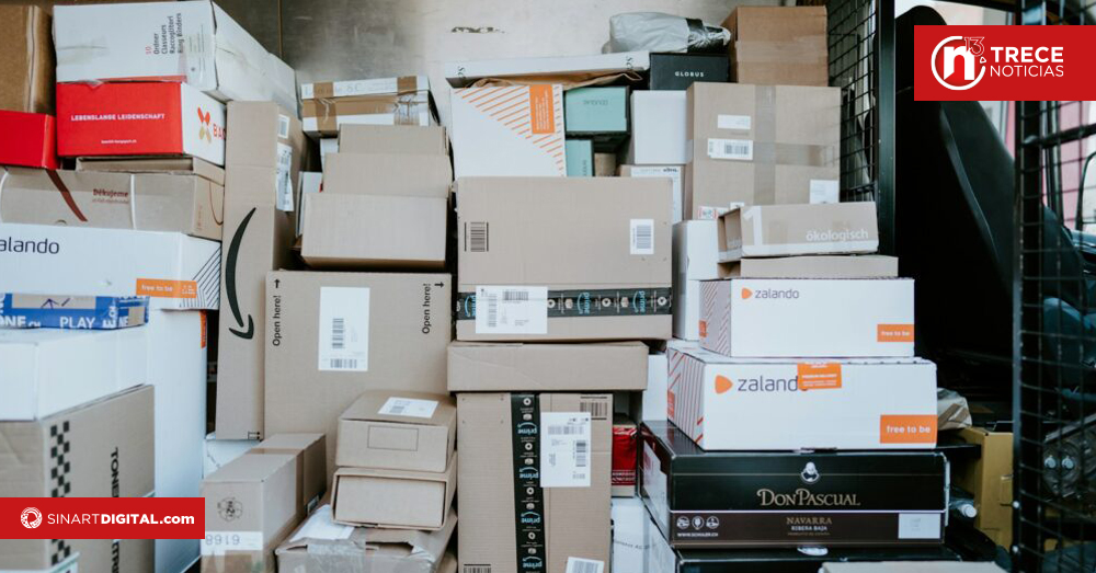 Veinticinco países suspenden envíos de paquetes por via postal a EEUU debido a aranceles