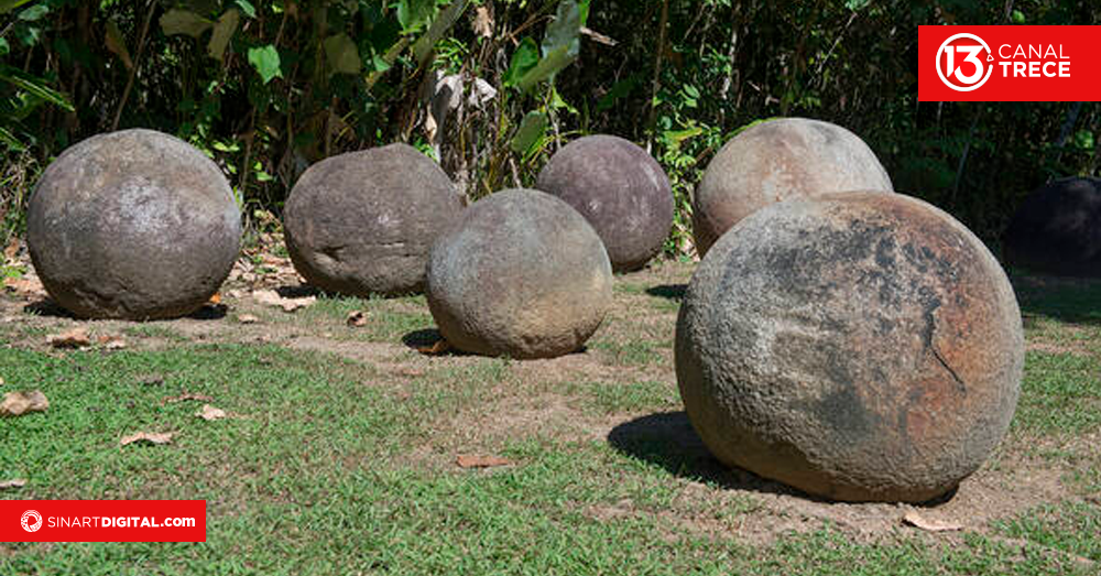 Las esferas Cacicales | Dominio Documental