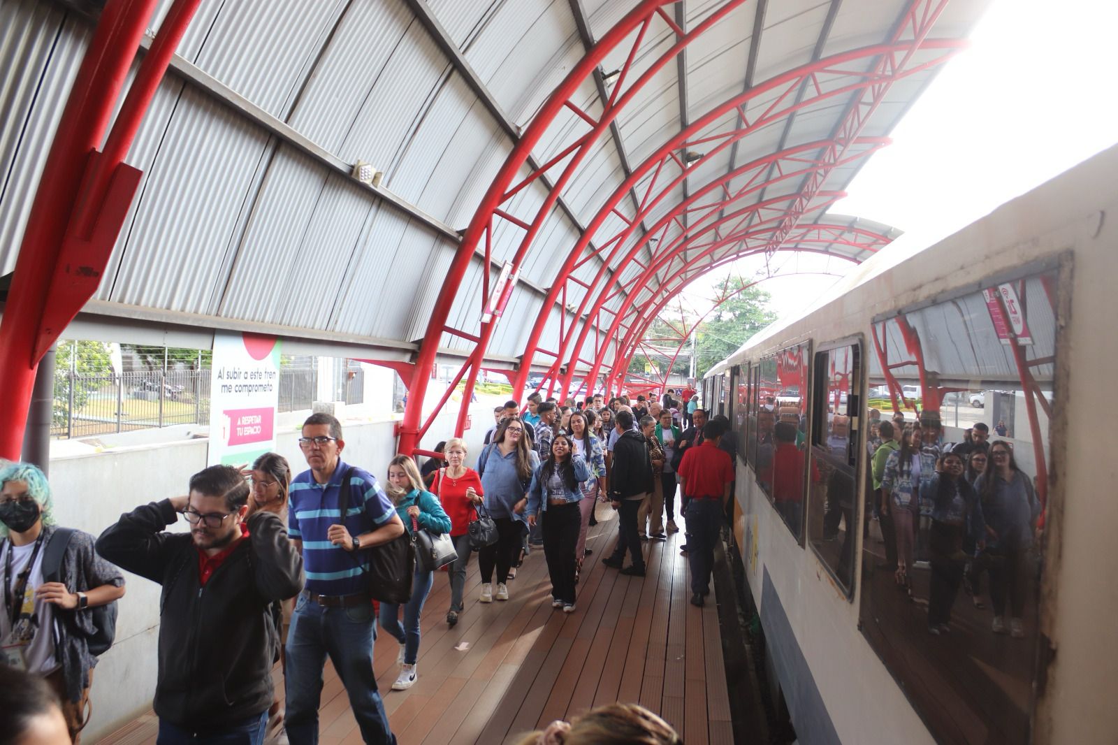 Estación del tren del Atlántico cumple un año impulsando emprendedores 