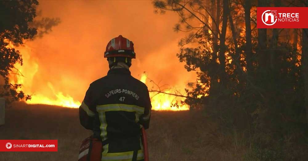 Violentos incendios en el sur de Europa obligan a la evacuación de millas de personas
