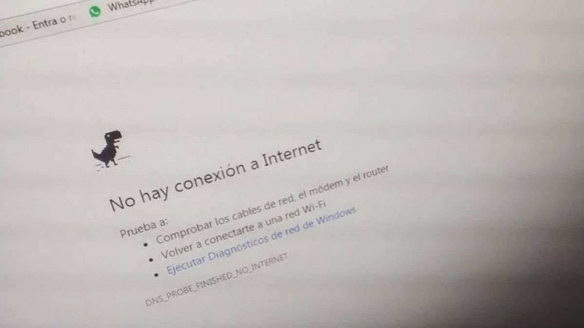 Falla en enlace internacional sigue afectando internet en Costa Rica