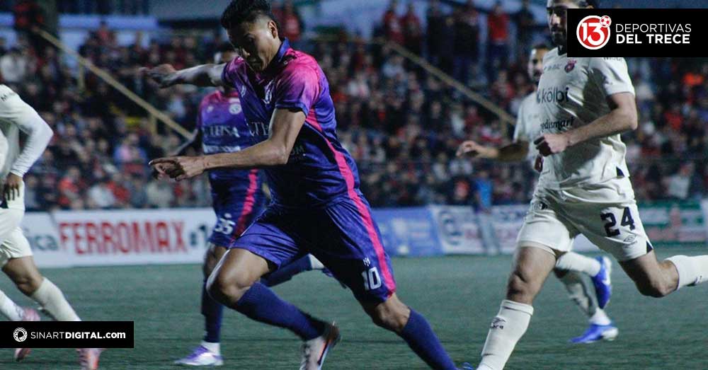 Alajuelense clava tres dardos y deja a Guadalupe en el fondo