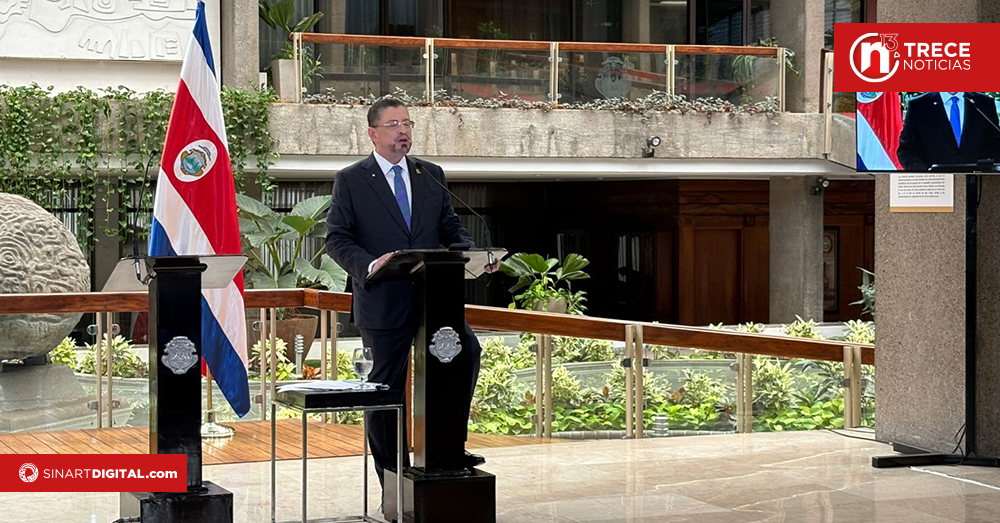 Rodrigo Chaves se disculpa con presidente de Guatemala 