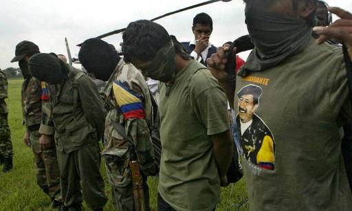 Más de 180 niños fueron reclutados por rebeldes y narcos en 2023 en Colombia