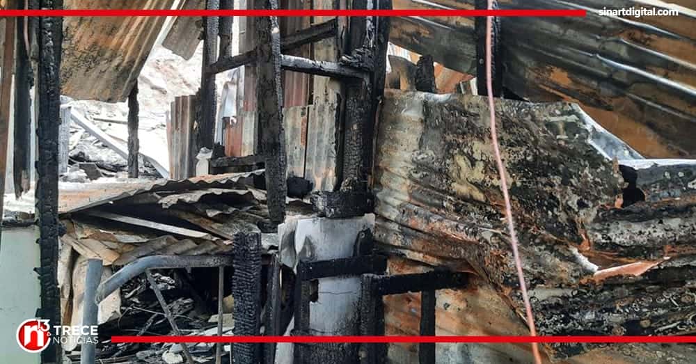 Incendio deja a cinco familias sin casa en Ochomogo