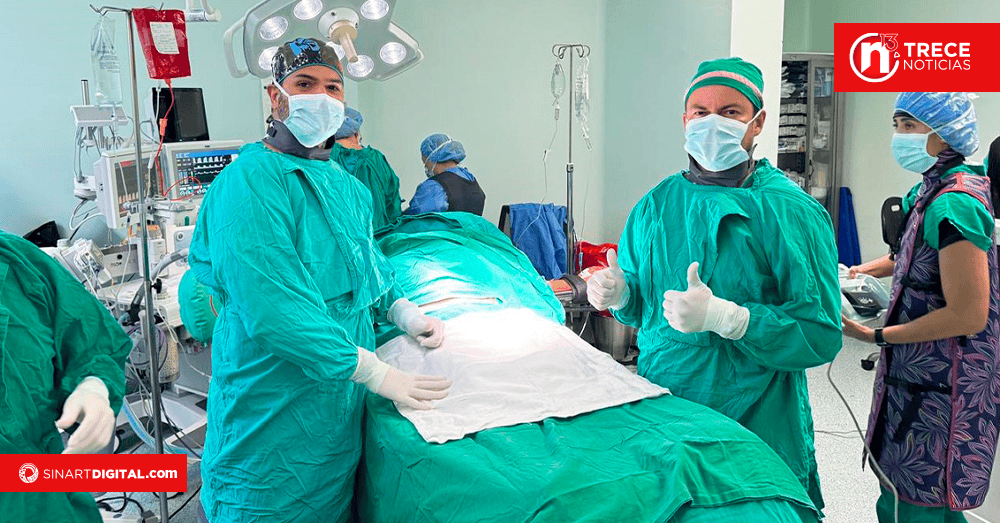 Realizan primera cirugía de endoprótesis de aorta abdominal en Liberia 