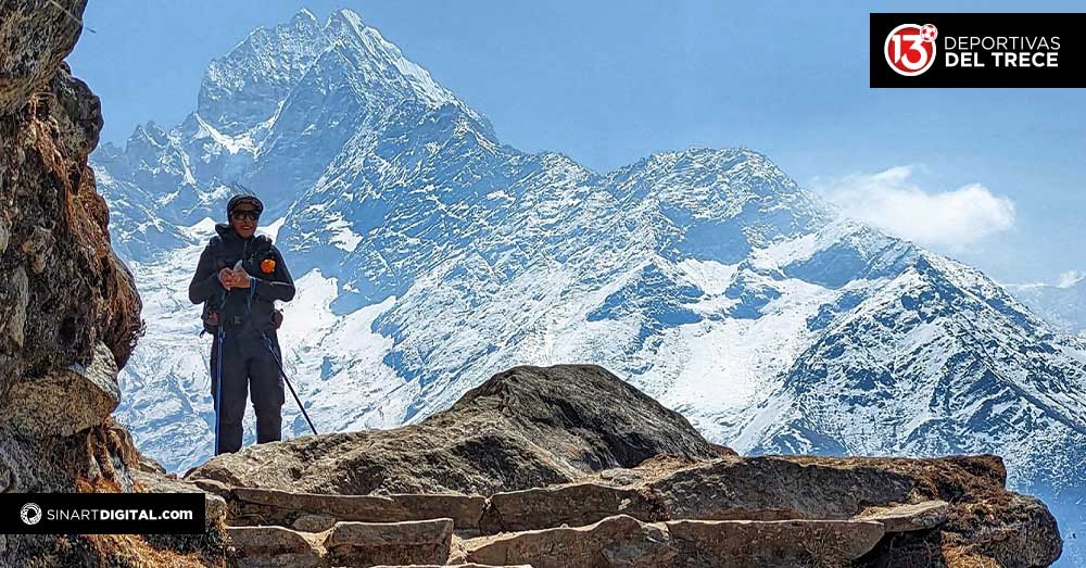 Ligia Madrigal a los pies del Everest de nuevo