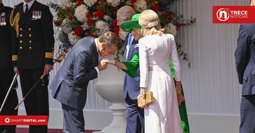 El presidente francés llega a Reino Unido, en primera visita de un dirigente europeo tras el Brexit