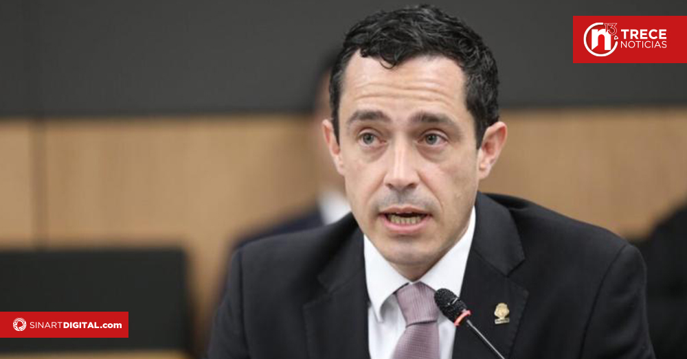 Diputado oficialista propone su nombre para la Presidencia de la Asamblea Legislativa