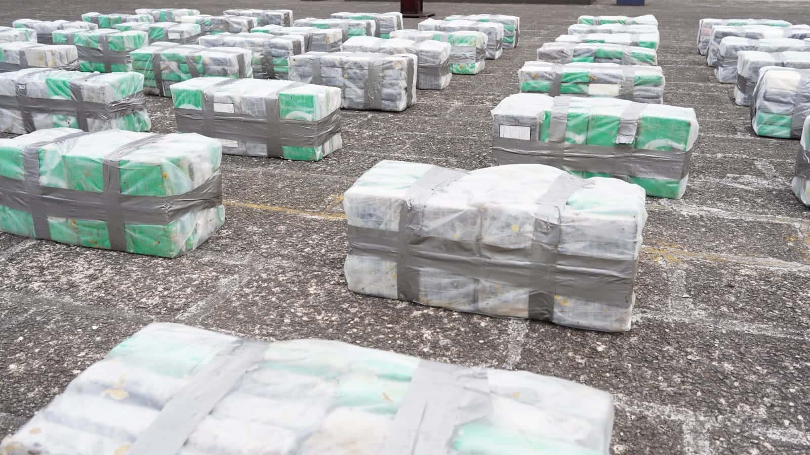 Narco mete droga en contenedor cargado de fruta fresca que iba para España
