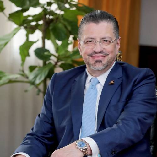 Chaves y Ministro lanzan duras críticas contra el Presidente de la Corte y Jueza agredida