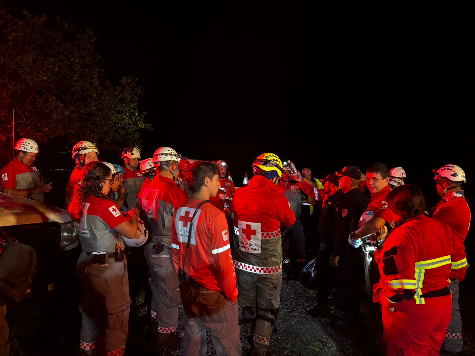 Cruz Roja atiende 45 emergencias por lluvias del fin de semana 