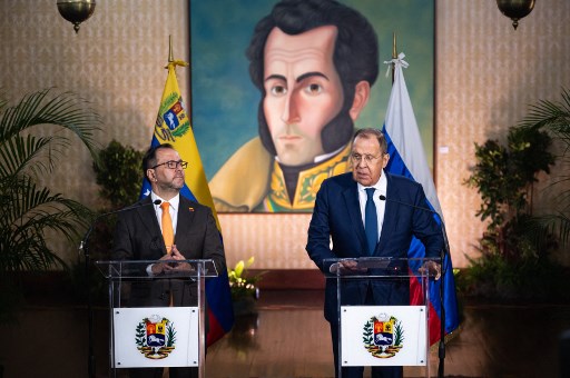 Venezuela y Rusia amplían cooperación petrolera y plantean uso de energía nuclear
