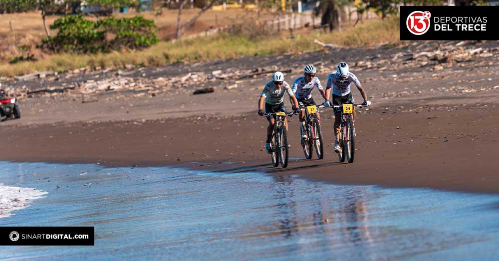 Mejía y Espinoza ganadores de Serie CR MTB
