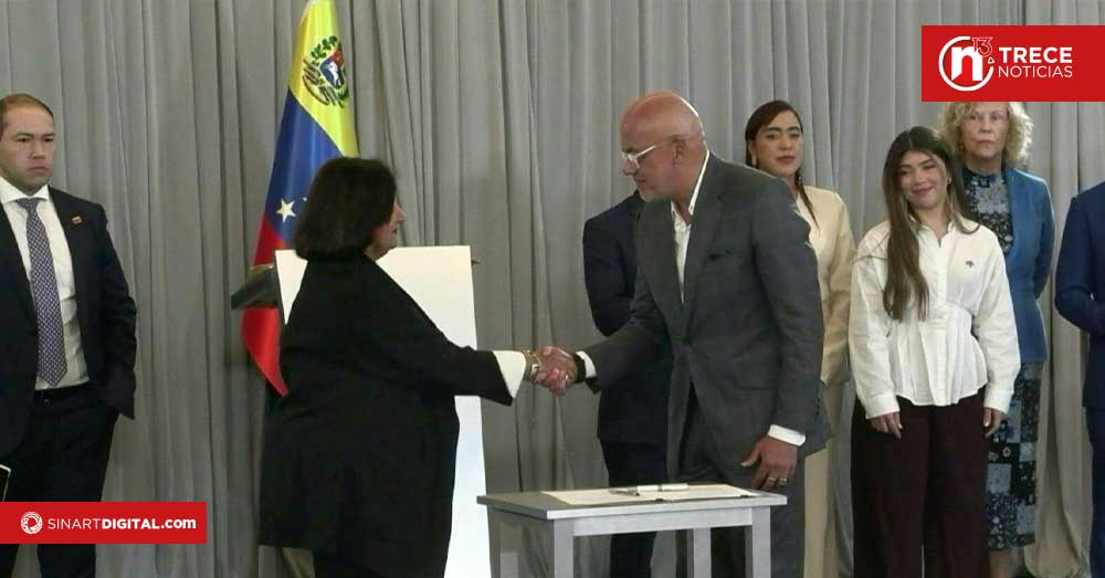 Gobierno y oposición en Venezuela pactan una reforma judicial y recuperar oro retenido en Londres