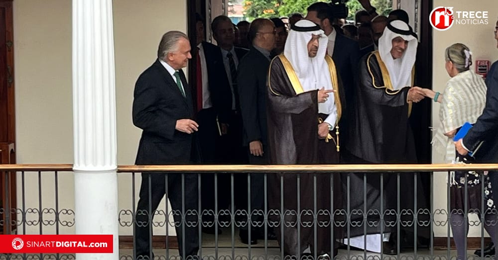 Ministro árabe visita el país para robustecer relaciones diplomáticas 